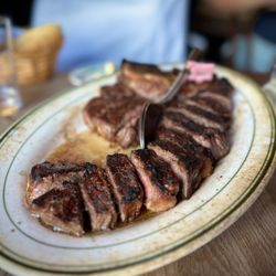 user provided Peter Luger photo